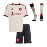 Dziecięcy Zestaw Wyjazdowa Liverpool (Koszulka + Spodenki + Skarpety) 2025/26 - Topowe Koszulki Pilkarskie Sklep Internetowy