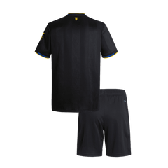 Dziecięcy Zestaw Trzecia Wyjazdowa Manchester United (Koszulka+Spodenki) 2025/26 - Topowe Koszulki Pilkarskie Sklep Internetowy