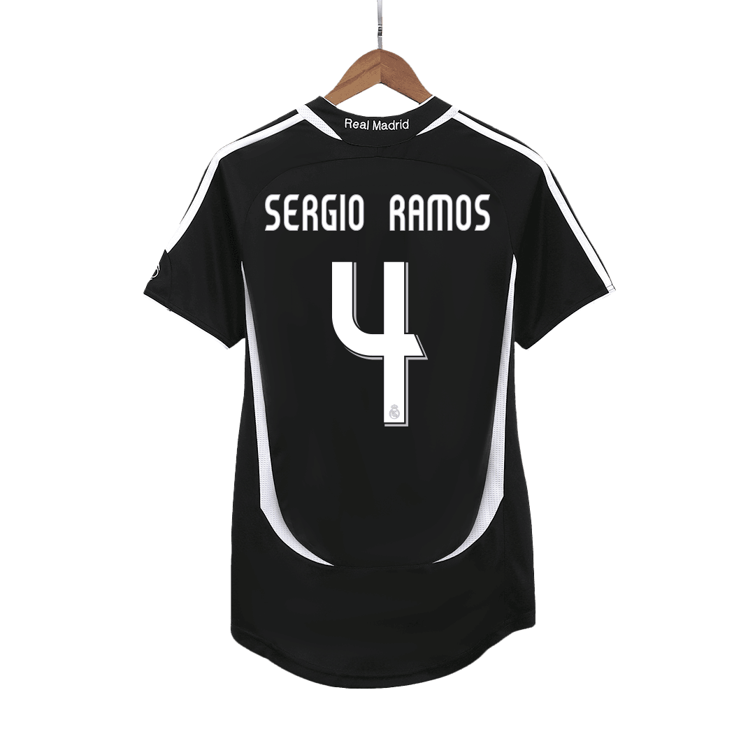 Męska Koszulka Retro Wyjazdowa Real Madrid SERGIO RAMOS #4 2006/07 - Topowe Koszulki Pilkarskie Sklep Internetowy