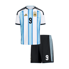 Dziecięcy zestaw Argentyny domowa J. ALVAREZ #9 (Koszulka+Spodenki) - Mundial 2026 [PREMIUM]