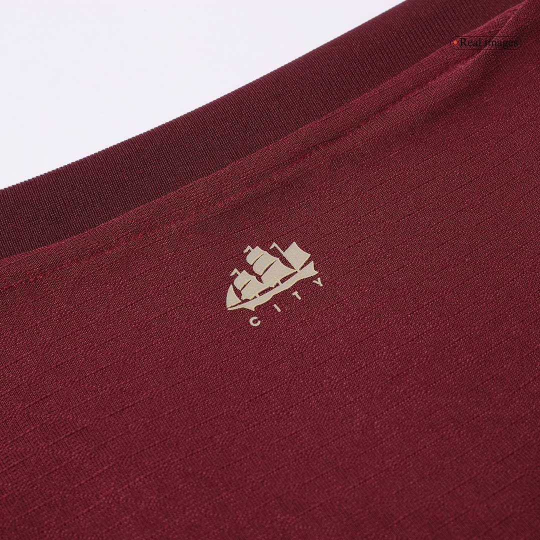 Męska Wysokiej jakości koszulka piłkarska Manchester City Third Away 2024/25 czerwona - Slim Fit - Topowe Koszulki Pilkarskie Sklep Internetowy