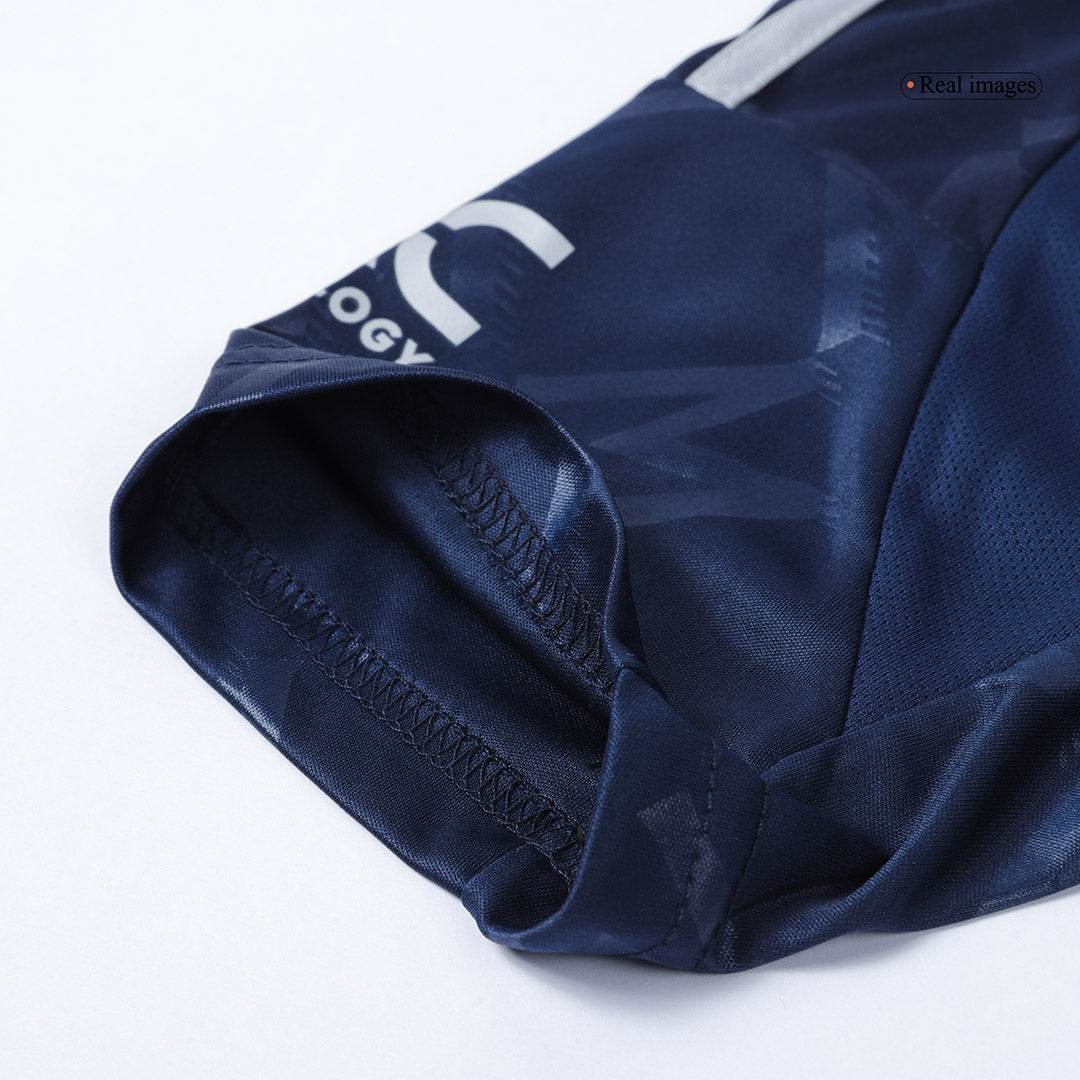 Dziecięcy zestaw koszulek piłkarskich Manchester United (koszulka+spodenki+skarpety) 2024/25 - Topowe Koszulki Pilkarskie Sklep Internetowy