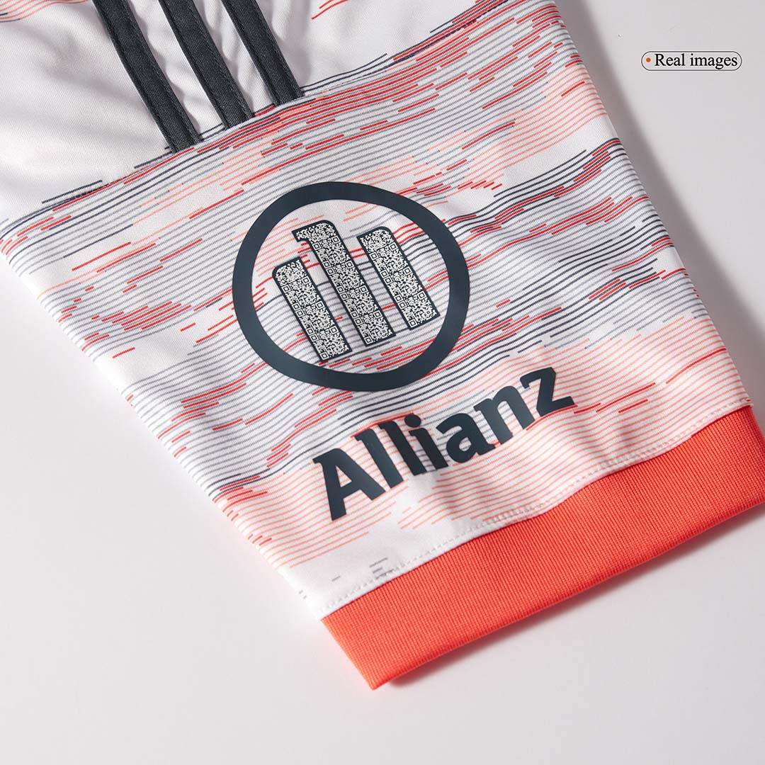 Męska Koszulka Wyjazdowa Bayern Munich UPAMECANO #2 2025/26 - Topowe Koszulki Pilkarskie Sklep Internetowy